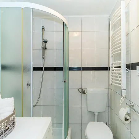 Guest house Kazerma 3*
