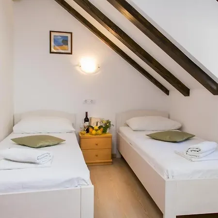 Kazerma 3* Ντουμπρόβνικ